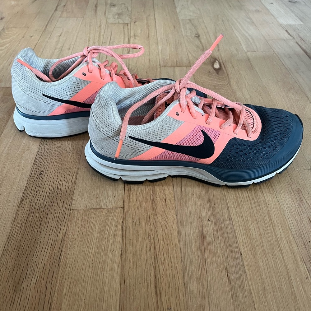 Nike Women's Sneakers - Coral and Navy